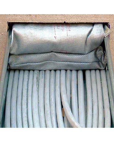 Подушка огнестойкая 120х100х25 DKC DB1801 в Волгограде Аксессуары для огнетушителей Pintop.ru