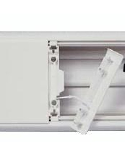 Накладка на стык крышек шириной 65 мм LEGRAND 010801 в Волгограде Аксессуары для кабель-канала Pintop.ru