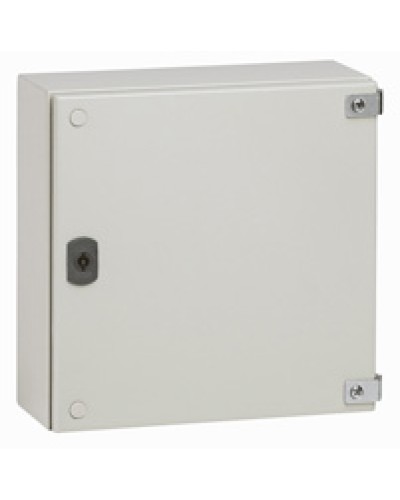 Промышленная коробка Atlantic металлическая квадратная IP66 IK10 300x300x120 мм RAL 7035 Legrand 035608 в Волгограде Щиты электрические Pintop.ru