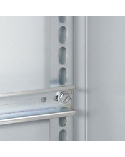 Комплект из 2 профильных стоек Lina 25 для Atlantic/Inox высотой 1400 мм Legrand (036159) в Волгограде Аксессуары для кабель-канала Pintop.ru